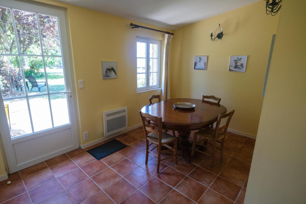 Gites Le Mathelin Lamothe-Montravel Exterior foto