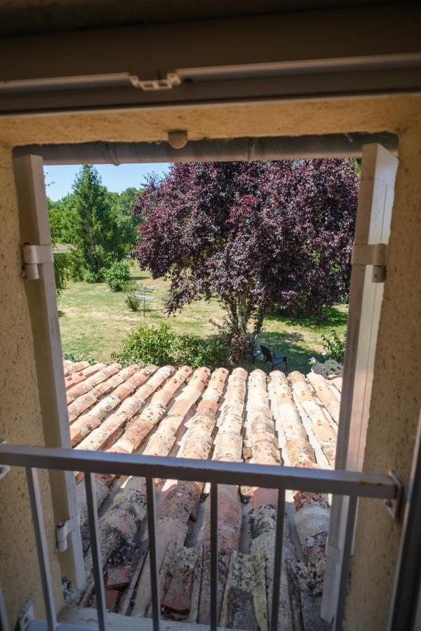 Gites Le Mathelin Lamothe-Montravel Exterior foto