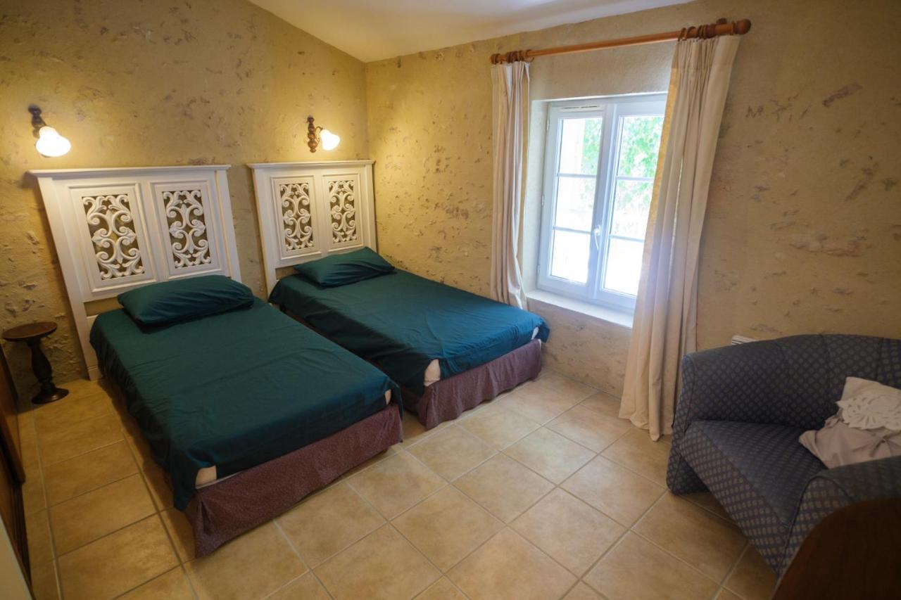 Gites Le Mathelin Lamothe-Montravel Exterior foto