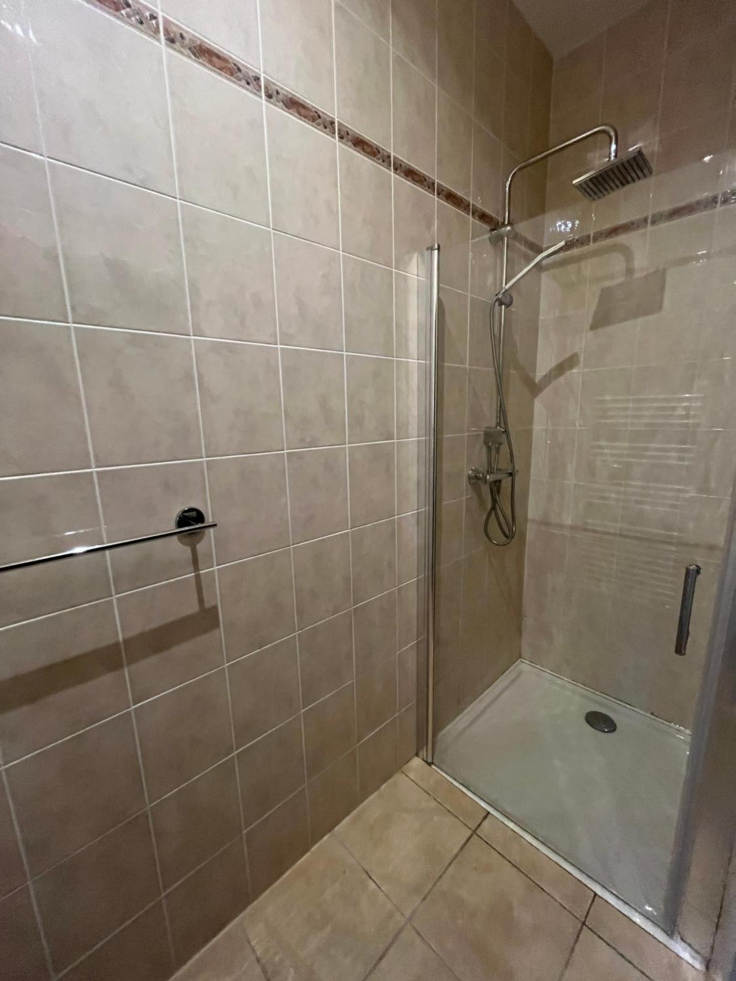 Gites Le Mathelin Lamothe-Montravel Exterior foto